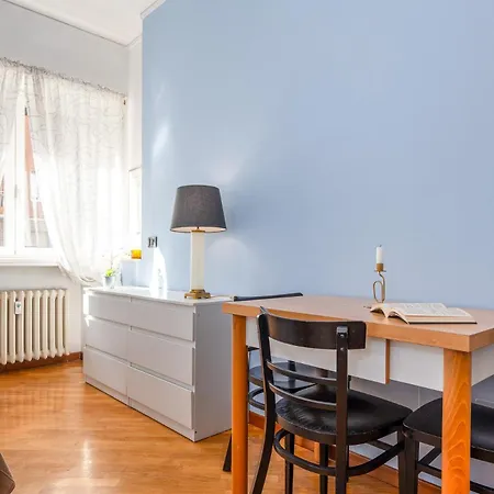 Apartment Charming With Balcony & Wi-fi